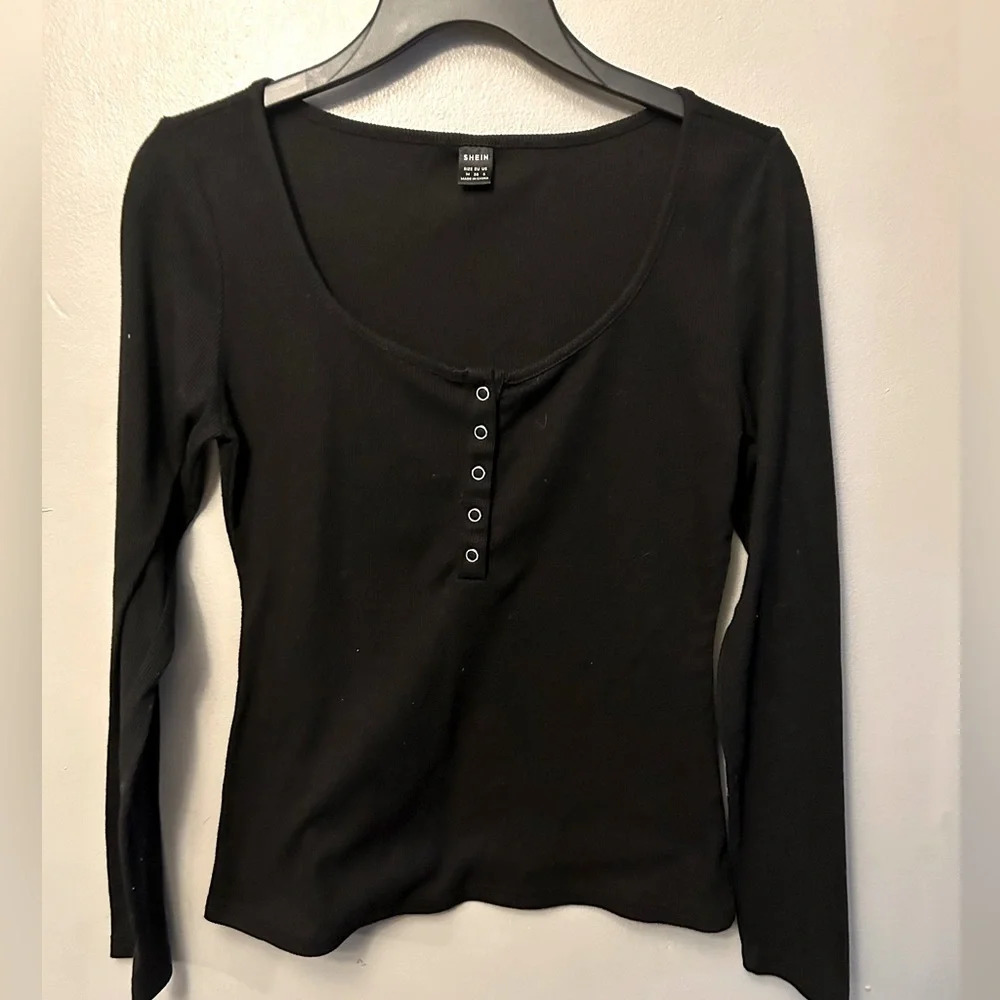 SHEIN shirt - black scoop neck long sleeve snap button front